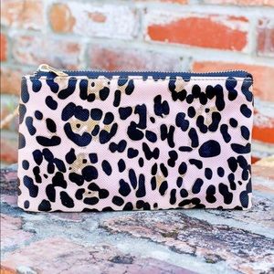 Let’s just leopard